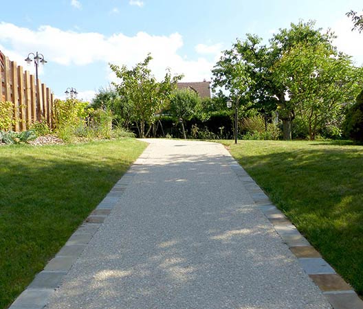 jardin avec terrasse en bois, photo 23