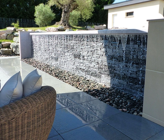 Création de piscine à débordement